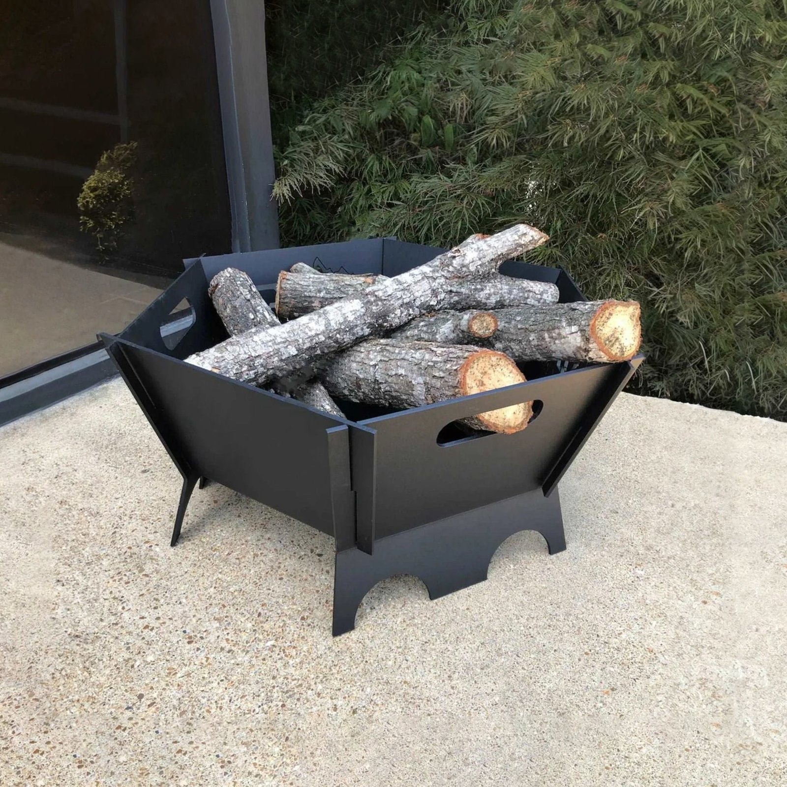 05_dddfb7e2-c258-4699-8962-ef6eef116ab6 Hexa Outdoor Fire Pits - Image 1