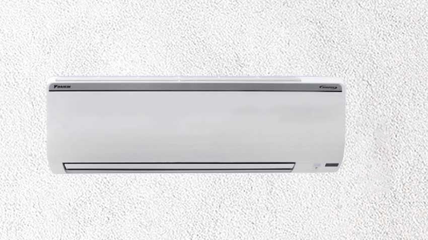 1_300e86d4-2363-4fdb-a426-94df35e64d67 Daikin 1 Ton 5 Star Inverter Split AC (FTKU-RKU35UV16W) - Image 1